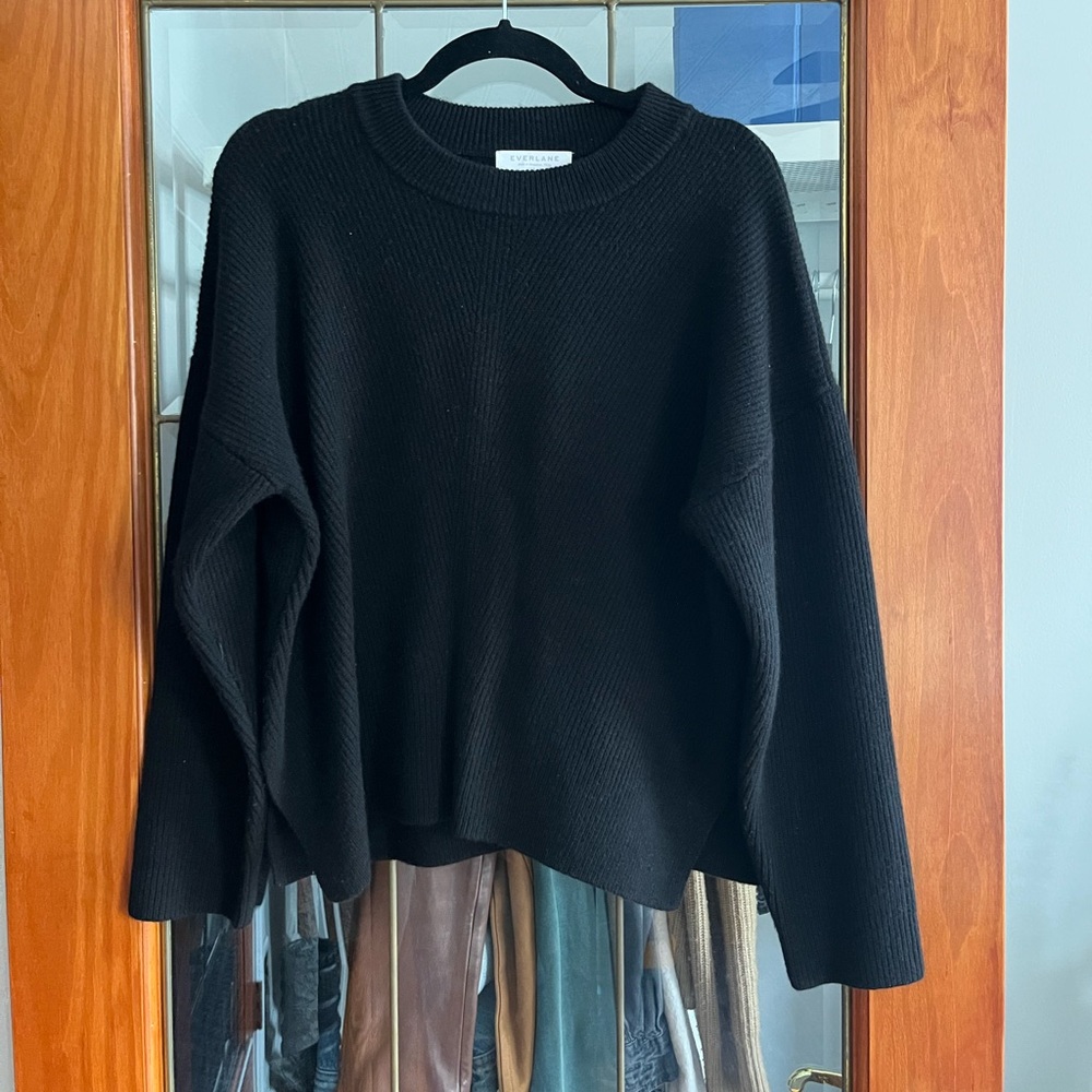 NWOT The Premium Ribbed Cashmere Crew, Black L